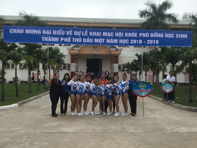 Đội tuyển Aerobics trường THCS Chu Văn An