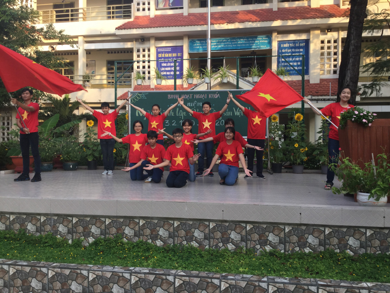 Sinh hoạt Chào mừng Ngày thành lập Đảng Công sản Việt Nam