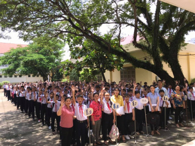 Ngày đầu tiên đi học!