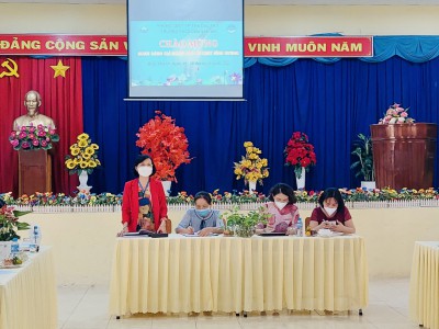 Trường THCS Chu Văn An, thành phố Thủ Dầu Một, tỉnh Bình Dương Nhiệt liệt chào mừng Đoàn đánh giá ngoài của Sở Giáo dục và Đào tạo tỉnh Bình Dương về kiểm định chất lượng giáo dục