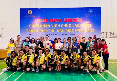 Đoàn viên công đoàn Trường THCS Chu Văn An, thành phố Thủ Dầu Một, tỉnh Bình Dương tiếp tục tham gia vòng loại ngày đấu thứ 2 “Giải bóng chuyền công nhân viên chức lao động thành phố Thủ Dầu Một năm 2023”