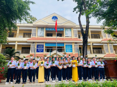 Trường THCS Chu Văn An, thành phố Thủ Dầu Một, tỉnh Bình Dương tổ chức Sinh hoạt Chuyên đề “Trường học không rác” năm học 2023–2024 và thực hiện tập thể dục giữa giờ cho học sinh